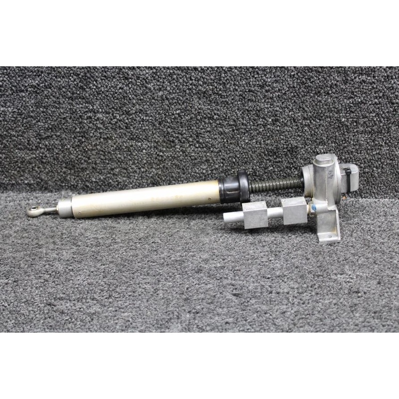 750097-009 (Alt: 750097-011) Mooney M20J Flap Actuator Assy (No Switches) (L:4)