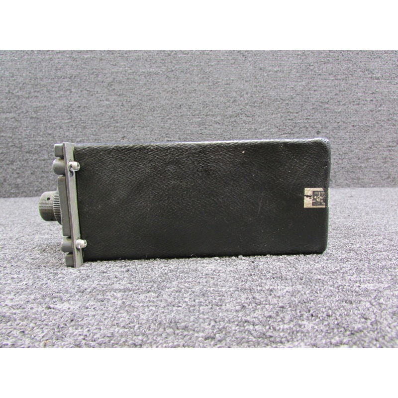 2488600-11 Learjet Comm Frequency Selector (Worn and Cracked Face)