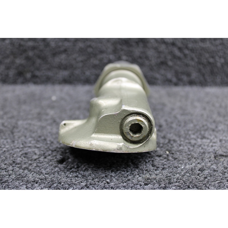 1250922-202 Continental IO-470-V Oil Filter Adapter