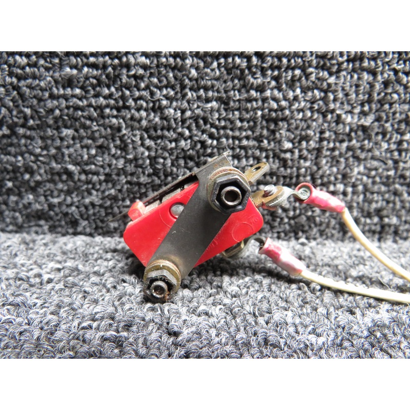0348B07 Piper PA44-180 Gear Warning Switch
