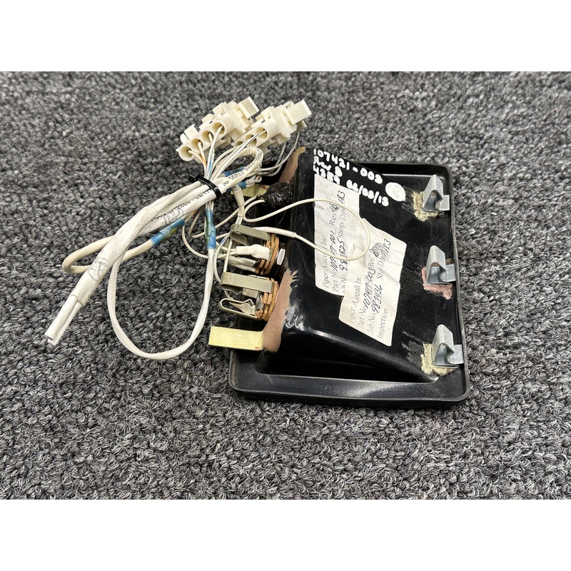 107421-003 Piper PA28-181 Push to Talk and Mic Jack Panel (Has Mic Switch)