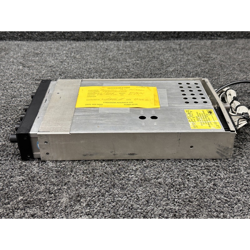 066-1062-00 Bendix King KT-76A ATC Transponder with Tray and Mods (14V)