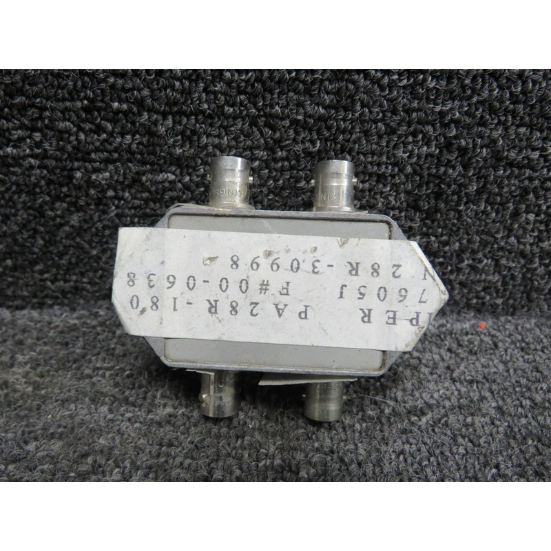Piper PA28R-180 Antenna Coupler