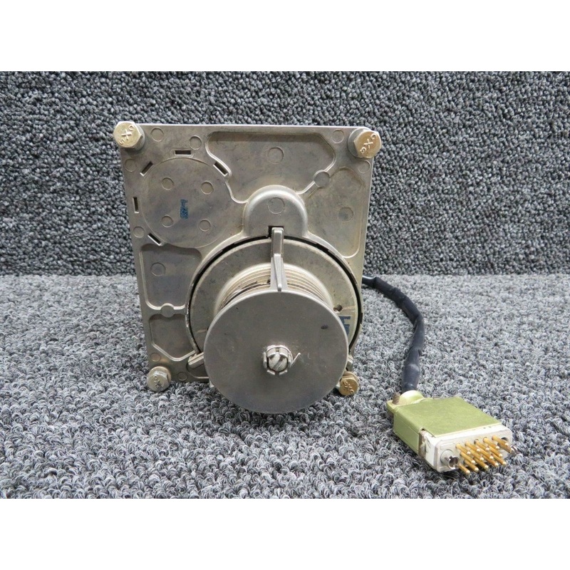 065-0059-01 (M/N: KS-270A)  Beech 58P Bendix / King Pitch Servo W/ Mounting Brac