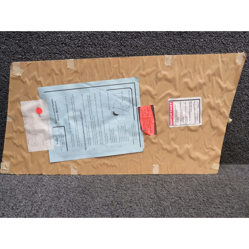 W-235-187-RH Piper PA32 3rd Window RH (NOS)