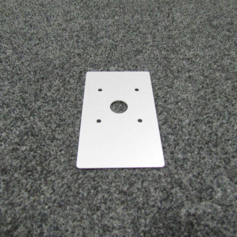 115-00031-00 Piper PA-31T Antenna Doubler Plate (NEW OLD STOCK) (C20)