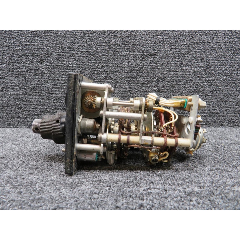 VHF Nav-2 Controller Unit (Corroded) (Core)