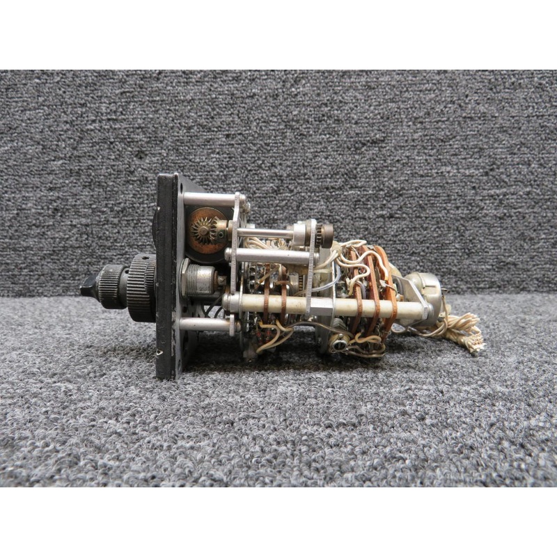 VHF Nav-1 Control Unit with On-Off Switch Addition