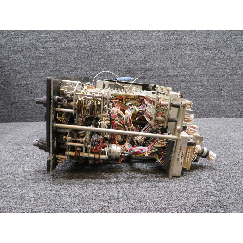 10-1010-014 Learjet Communication and Navigation Control Unit