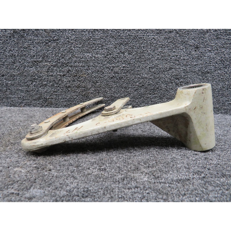 0841104-3 (Alt: 0841104-497) Cessna 310 Main Gear Rocker Arm with Link LH