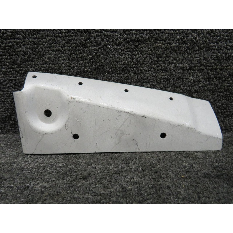 0712301-2 (Use: 0712317-2) Cessna 182 Actuator Hinge Bracket Outboard RH