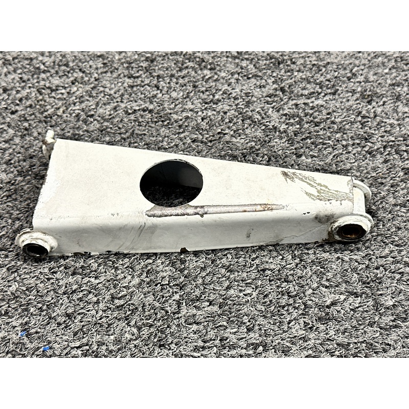 13074-002 (Use: 13074-802) Piper PA28-180 Nose Gear Torque Link Upper