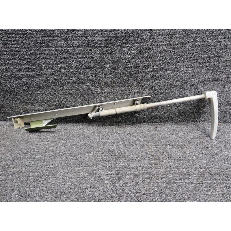 0713070-37 Cessna 172G Parking Brake Assembly (Minus Tube)