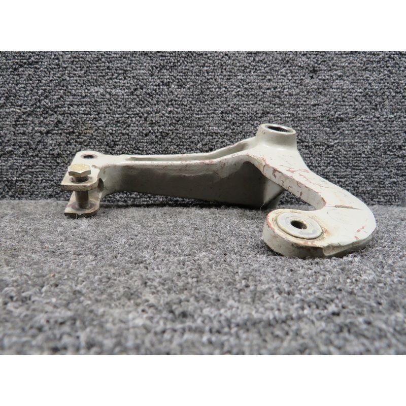 0841106-5 (Alt: 0841106-487) Cessna 310 Main Gear Idler Bellcrank LH