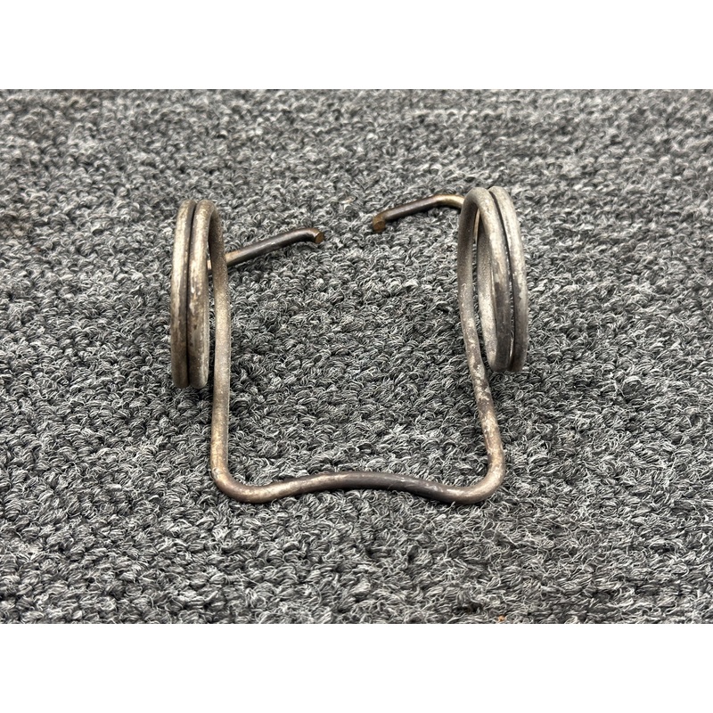 1650085-1 Continental IO-520-D-23 Exhaust Spring
