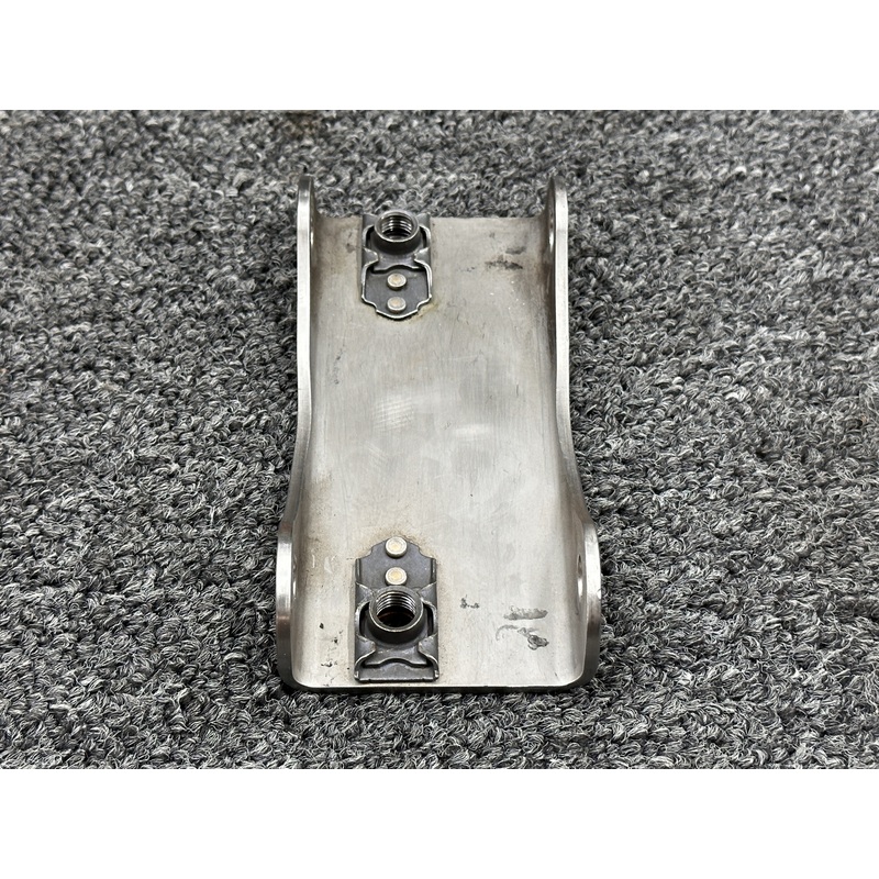 106971-001 Piper PA28-181 Compressor Bracket Assembly