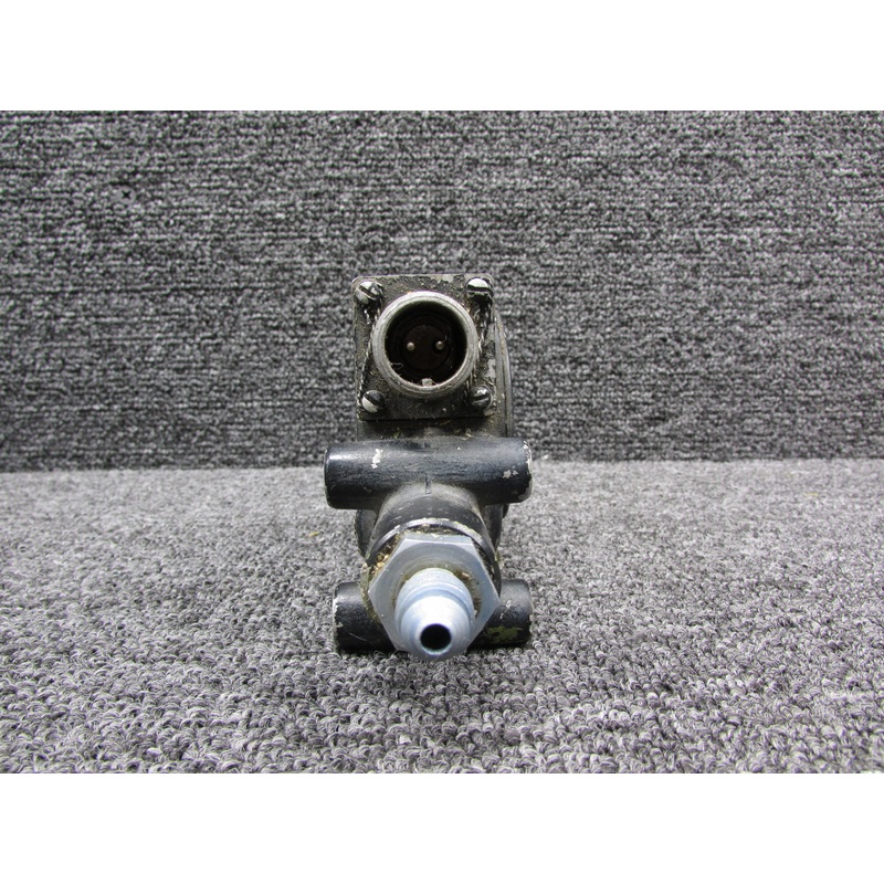 Lear Jet Hydraulic Pressure Switch Assy (1400 PSI) (Amps: 6) (Volts: 28)