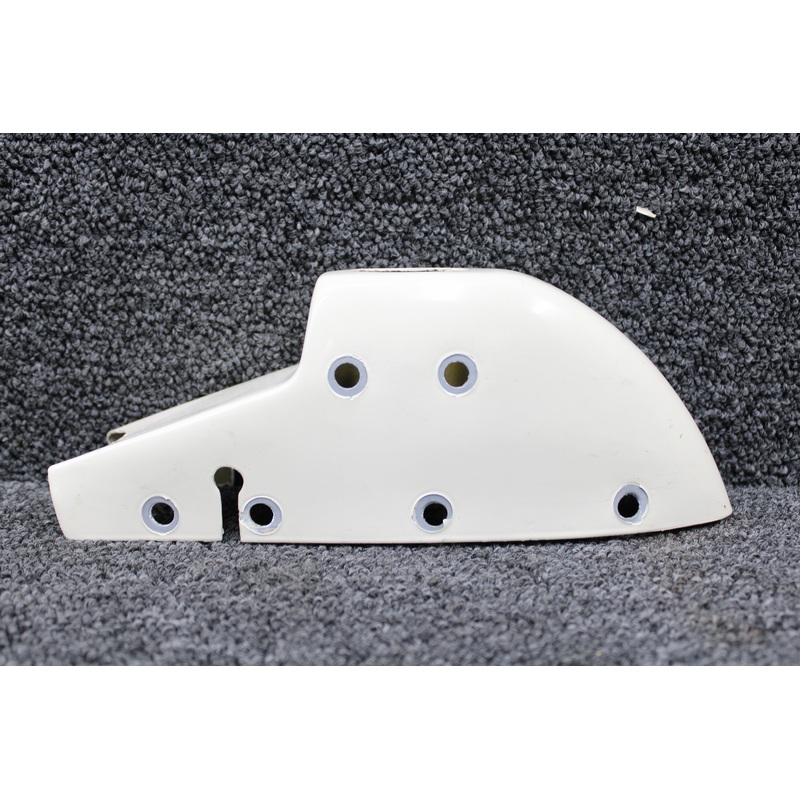 104138-002 Piper PA32R-301T Vertical Fin Tip