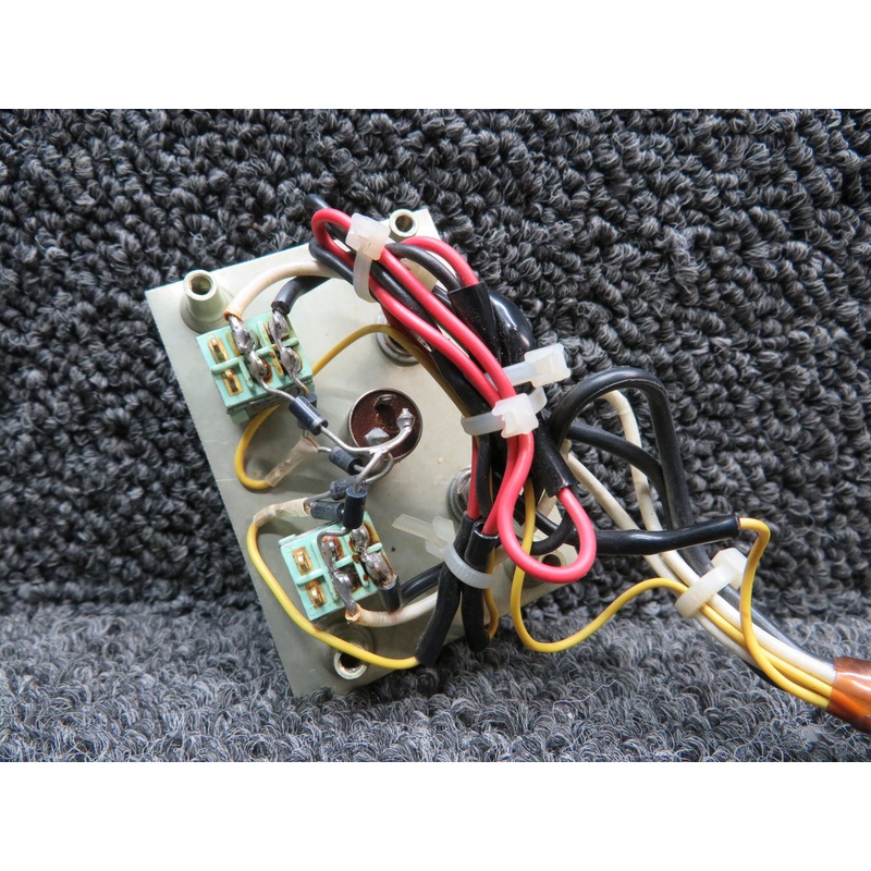 Piper PA34-200T NAC Fuel Switch Panel