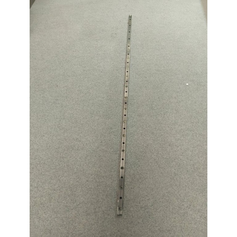 1.75m x 27mm Low-beam Pinstop Track #MTI-014