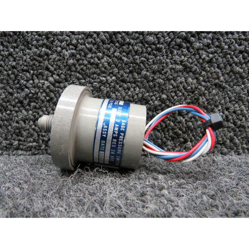 1G134-2 (Alt: 7600002-2) Learjet 25XR Fuel Pressure Switch (Volts: 28) (Amps: 2)
