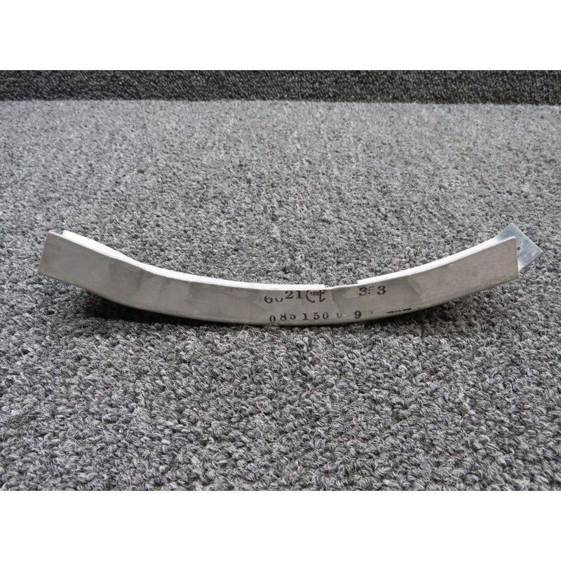 0851500-9 Cessna 300-400 Series Angle with 8130-3 (New Old Stock)
