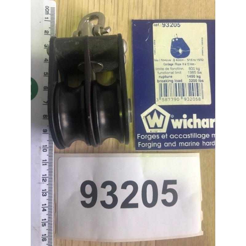 Wichard 40mm Roller block Double with swivel shackle #93205