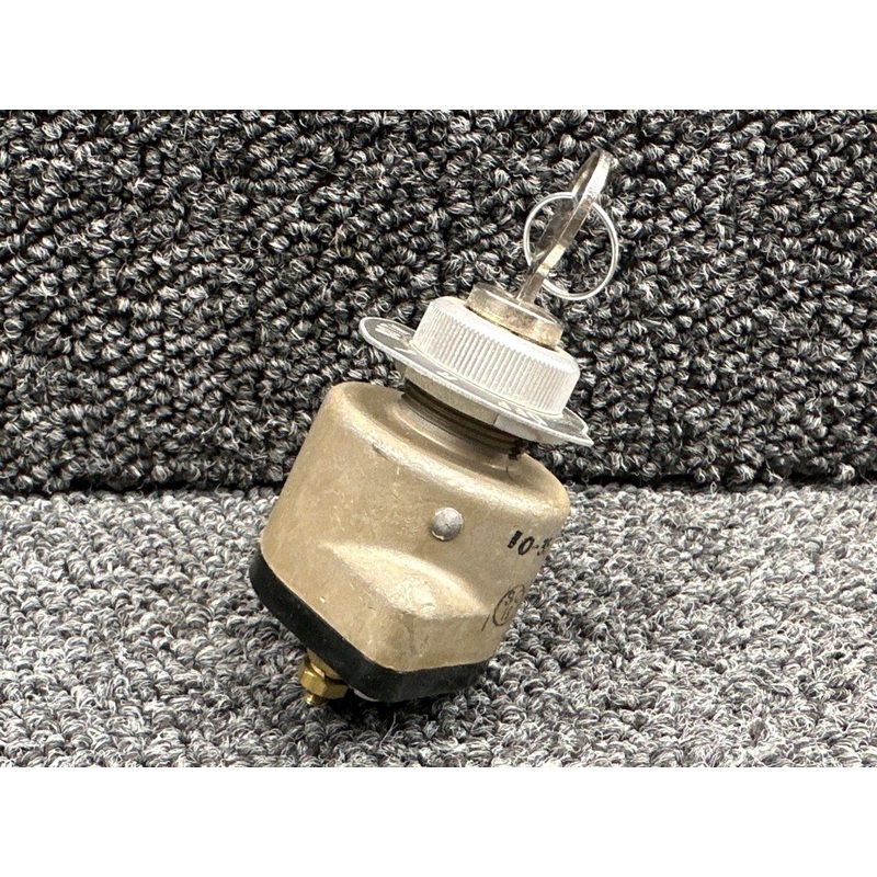 10-357290-1 Bendix Ignition Switch Assembly with Key (New Old Stock)