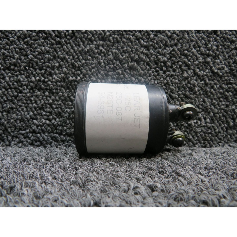 S-207-4 LearJet Exhaust Gas Temperature Indicator