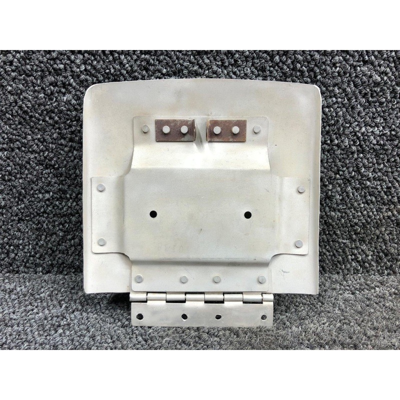 640138-009 Mooney M20G Cowling Air Scoop Door Assembly with Hinge