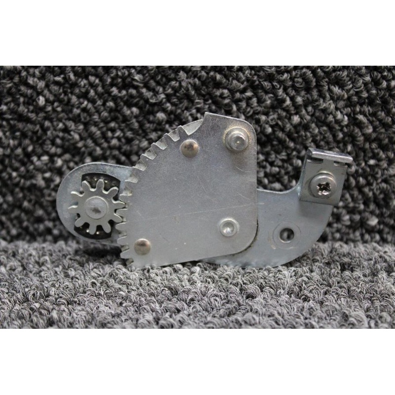 640285-501 (Use: 640198-921) Mooney M20J Cabin Air Handle (No Knob)