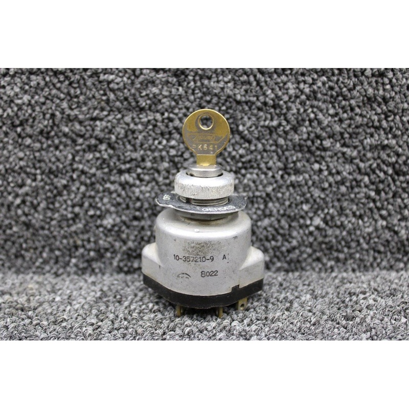 10-357210-9 (Alt: 10-357210-1A) Bendix Ignition Switch with Key