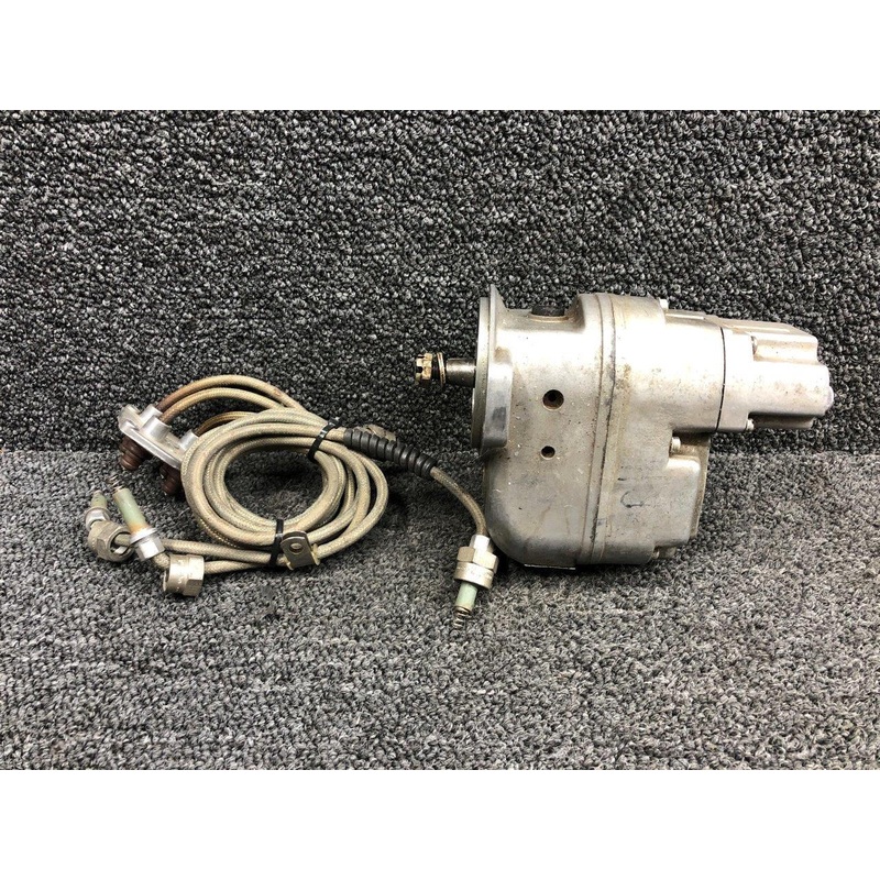 10-163045-3 (Use: 10-600644-1) Bendix S4LN-204 Magneto Assembly RH with Harness