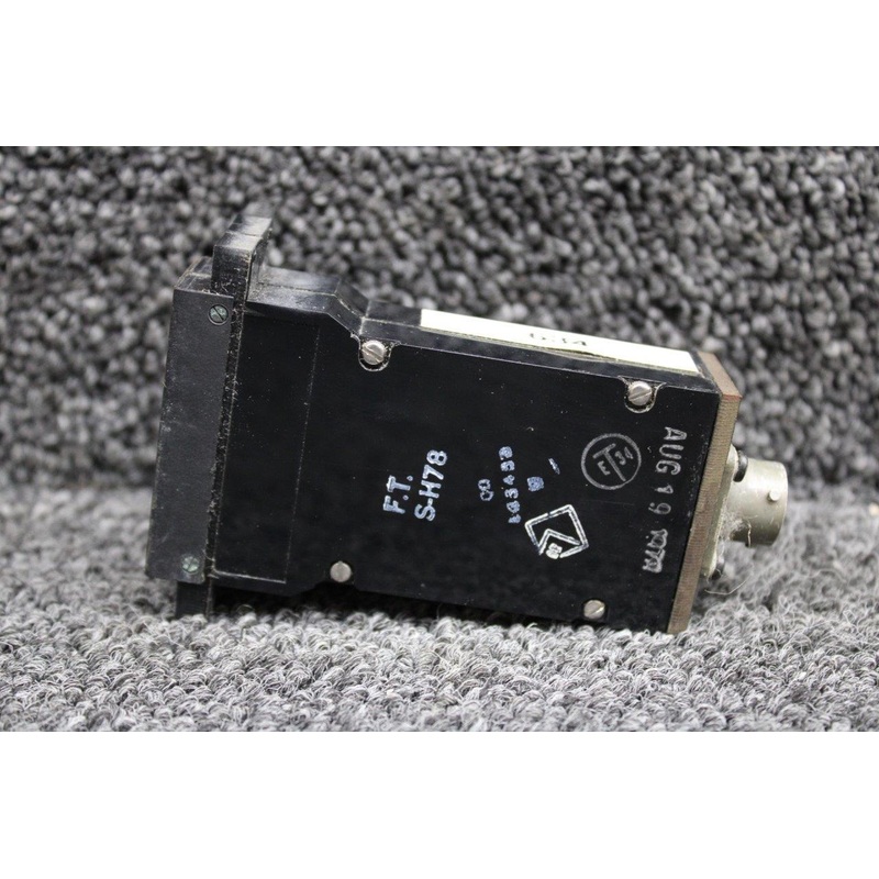 820-597 (Alt: 6608210-10) Hickok Learjet 35A Wing Temperature Indicator