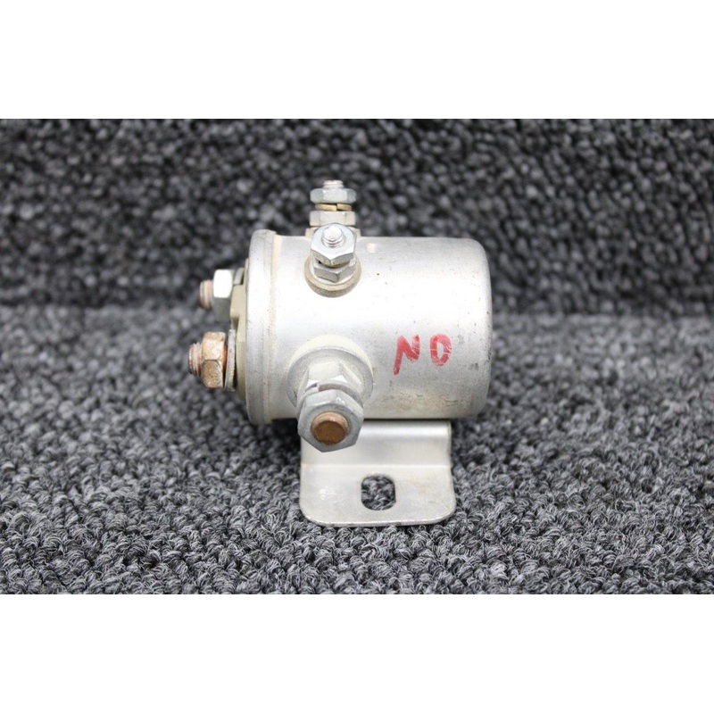 24401 (Use: 940084-501) Mooney Relay Solenoid (Volts: 12)