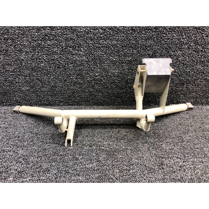 710065-503, 710082-001 Mooney M20K-S Control Wheel Yoke with Counterweight