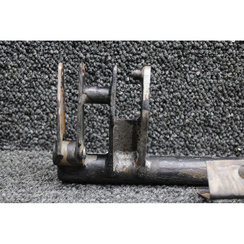 560236-505 (Use: 560236-507) Mooney M20K Nose Gear Retract Bellcrank Assy