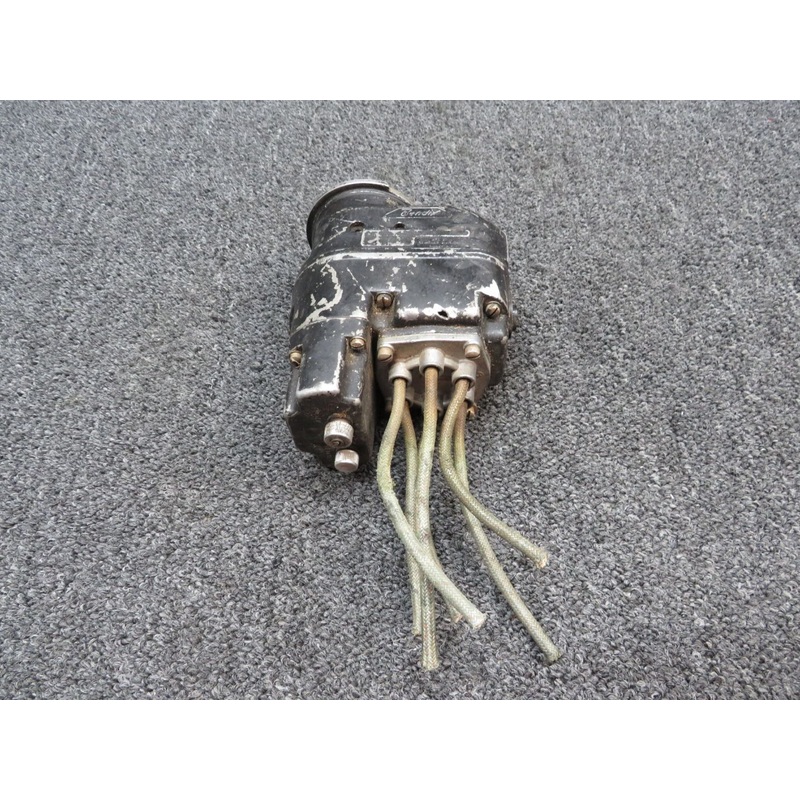 10-163060-1 (Use: 10-600656-1) Bendix S6RN-205 Magneto Assembly RH (Core)