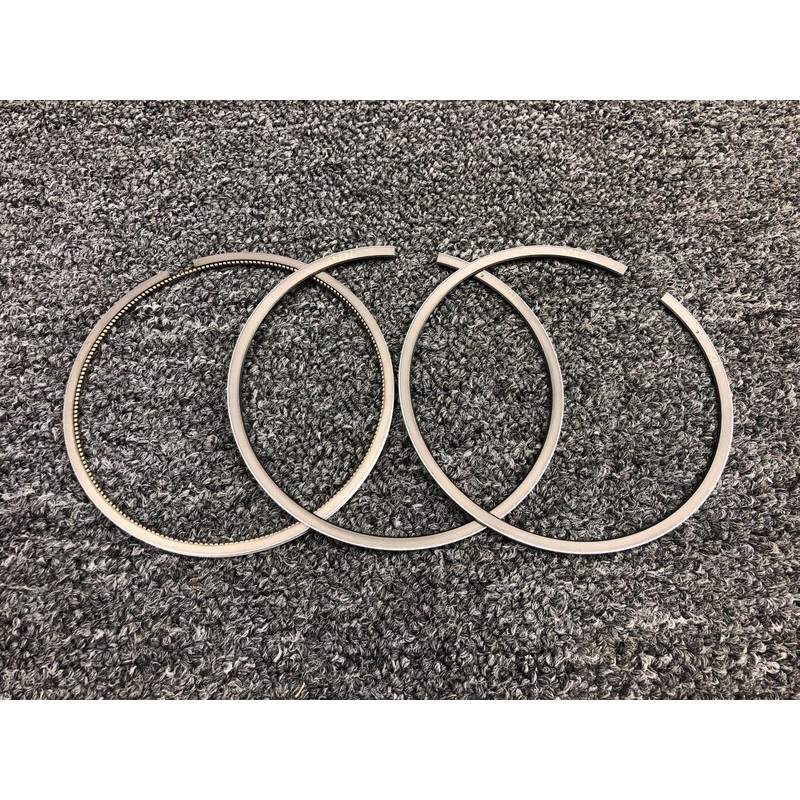05K22035 Lycoming IO-540 Engine Piston Ring Set (New Old Stock)