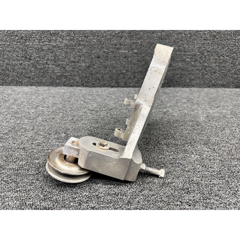 640-778 (Use: 654-767) Continental TSIO-520-BE Piper Freon Compressor Bracket