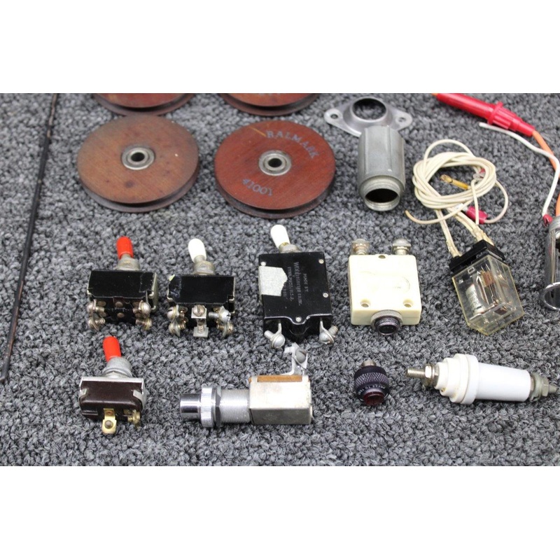 Piper PA28-235 Goodie Bag with Pulleys, Switches, and Landing Light