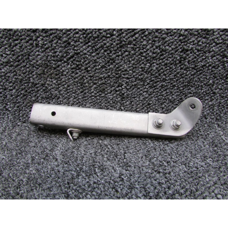 96-950002-73, 96-950002-71 Continental IO-470 Exhaust Channel, Bracket LH (Chip)