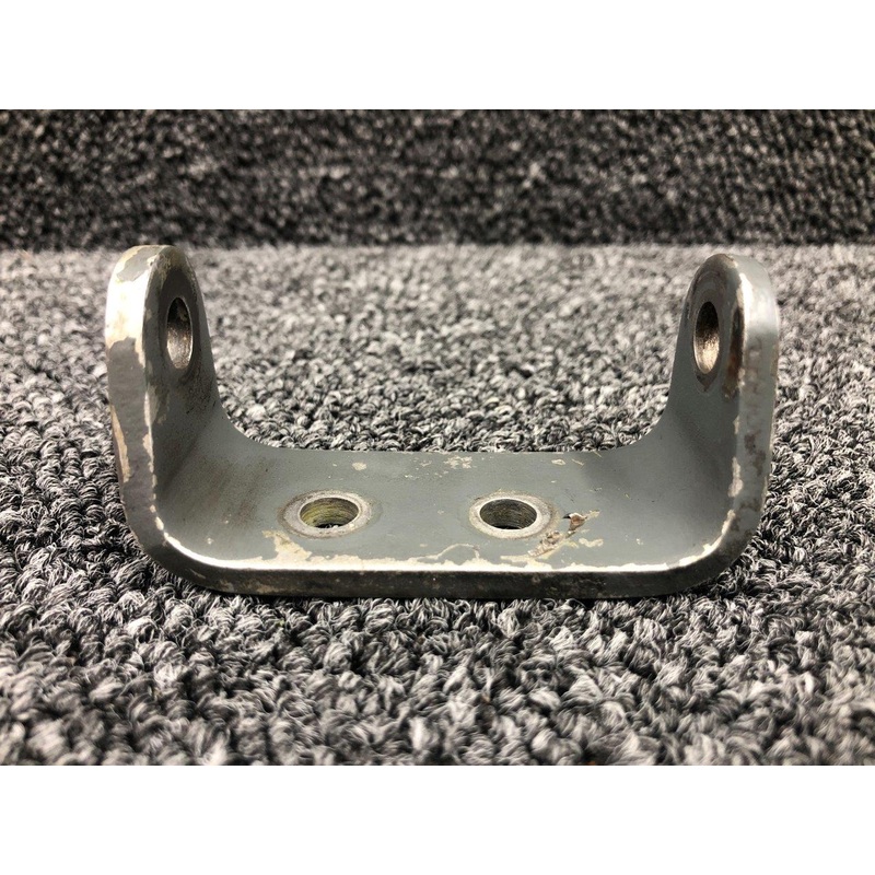 Lycoming O-320-E2AD Alternator Bracket