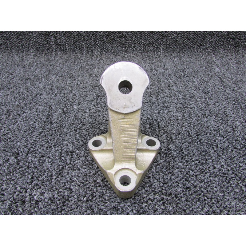 628088 Continental Engine Mount Bracket Forward LH with Magnaflux and 8130-3