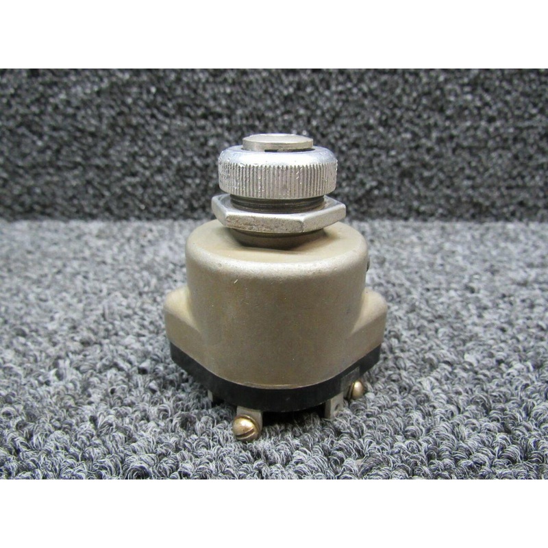 10-126690-1B Cessna 172G Bendix Ignition Switch W/ Key