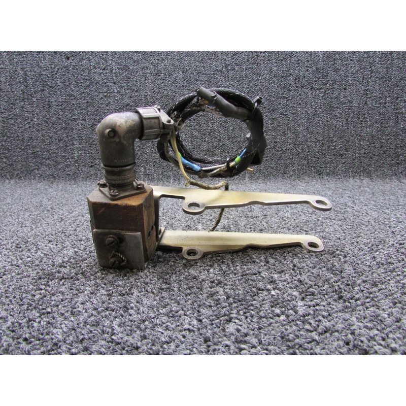 0870041-16 (Use: 65-404) Continental TSIO-470-B De-Ice Brush Holder and Bracket