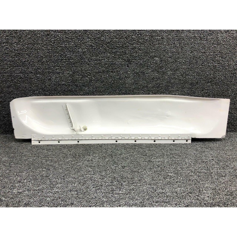550032-015 (USE: 550099-001) Mooney M20K Nose Gear Door Assembly LH