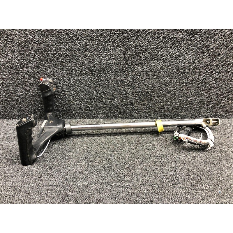 917024-504 / 710064-503 Mooney M20K Pilot Control Wheel Assy W/ Shaft & Switches