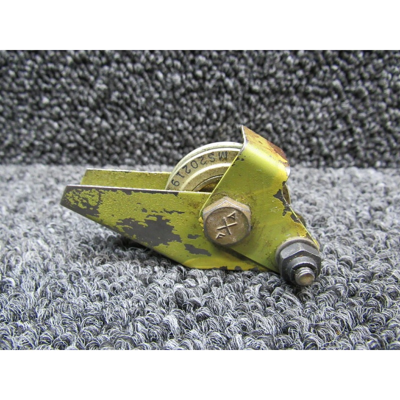 560249-015 Mooney M20K Pulley Bracket Emergency Gear Actuator