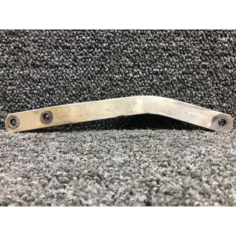 628583  Continental TSIO-470-B Generator Lower Bracket